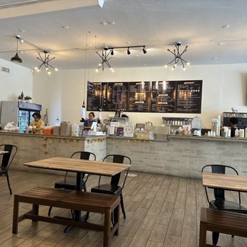 Blended Bistro & Boba - Interior - Bubble Tea Near Me - Orlando, Florida Blended Bistro & Boba - Interior - Bubble Tea Near Me - Orlando, Florida