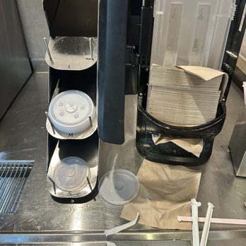 Burger King - Drink area - Burgers Near Me - Lakeland, Florida