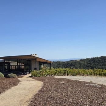 Law Estate Winery - Wineries Near Me - Paso Robles, California Law Estate Winery - Wineries Near Me - Paso Robles, California