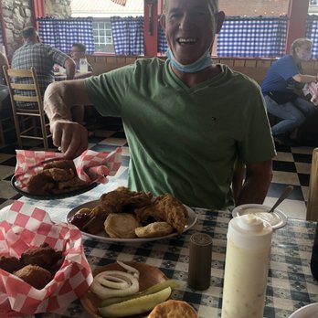 Uncle Bud's - Chicken Catfish and Chicken Combo - Seafood Near Me - Nashville, Tennessee