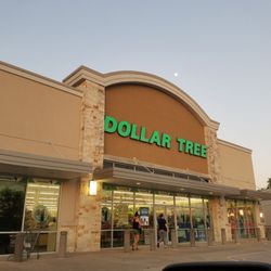 Dollar Tree - 5 dolla holla tree