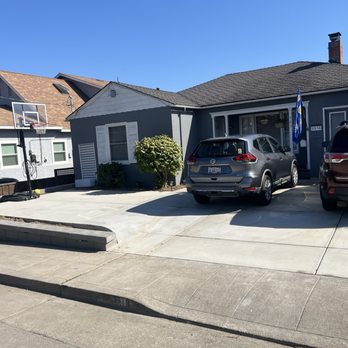 Precision Paving - Driveway with retaining wall - Masonry/Concrete Near Me - East Palo Alto, California Precision Paving - Driveway with retaining wall - Masonry/Concrete Near Me - East Palo Alto, California