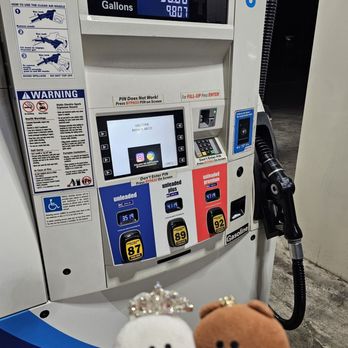 ARCO - $3.09 for regular unleaded gasoline when you pay with cash - Gas Stations Near Me - Portland, Oregon ARCO - $3.09 for regular unleaded gasoline when you pay with cash - Gas Stations Near Me - Portland, Oregon