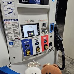 ARCO - $3.09 for regular unleaded gasoline when you pay with cash