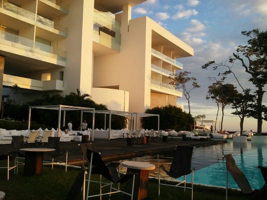 Encanto Acapulco by null