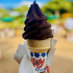 Dole Plantation - Chocolate dipped Dole Whip