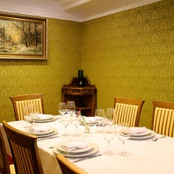 Aj Petri Restaurant - VIP saloon