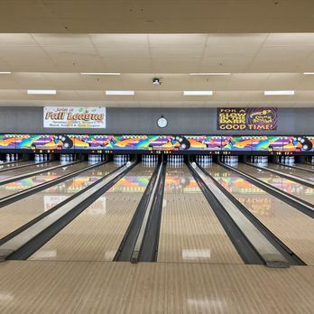 Mt. Hawley Bowl - Mini Golf Near Me - Peoria, Illinois Mt. Hawley Bowl - Mini Golf Near Me - Peoria, Illinois