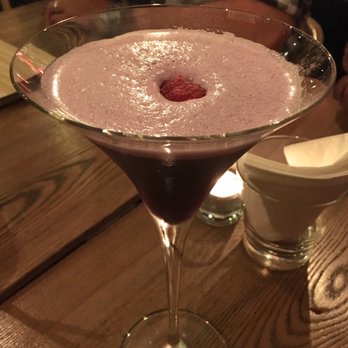 Ozu Bar - Jatini: sake, chambord, blackberry, raspberry, lemon & pineapple juice. - Bars Near Me - Hong Kong, HK