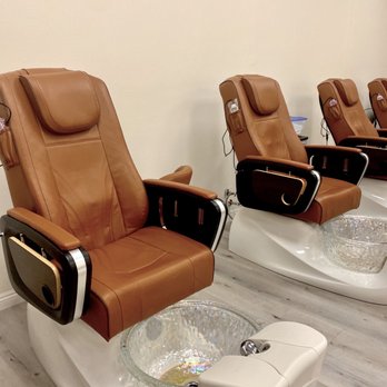 E&K Beauty - Clean nice pedi chairs - Eyelash Service Near Me - Pasadena, California E&K Beauty - Clean nice pedi chairs - Eyelash Service Near Me - Pasadena, California