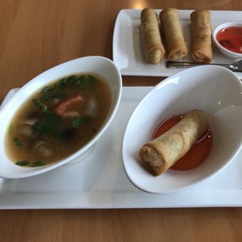 Supreme Thai Bistro - Soup and Veggie Spring Rolls - Thai Near Me - Chantilly, Virginia