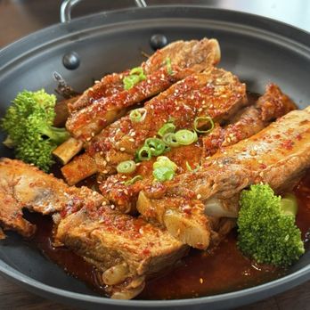 Lani Sot - The spicy & sweet sauce had a good balance of flavors. - Korean Near Me - Honolulu, Hawaii