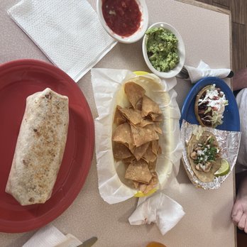 Antojitos Veracruzanos El Tesoro - Great meal ! El Pastor Burrito & Sopes also chicken taco. All homemade and delicious - Barbeque Near Me - Somerset, Kentucky Antojitos Veracruzanos El Tesoro - Great meal ! El Pastor Burrito & Sopes also chicken taco. All homemade and delicious - Barbeque Near Me - Somerset, Kentucky