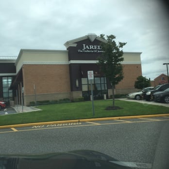 Jared - Here sales people are friendly and helpful. I enjoy coming in to select jewelry for my wife - Jewelry Near Me - Lake Grove, New York Jared - Here sales people are friendly and helpful. I enjoy coming in to select jewelry for my wife - Jewelry Near Me - Lake Grove, New York