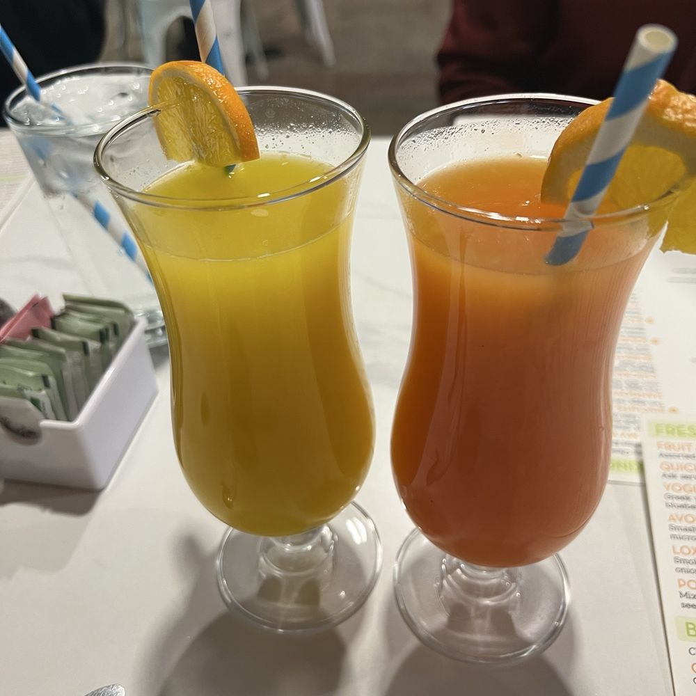Morning Squeeze - Strawberry OJ and regular OJ - Breakfast & Brunch Near Me - Phoenix, Arizona Morning Squeeze - Strawberry OJ and regular OJ - Breakfast & Brunch Near Me - Phoenix, Arizona