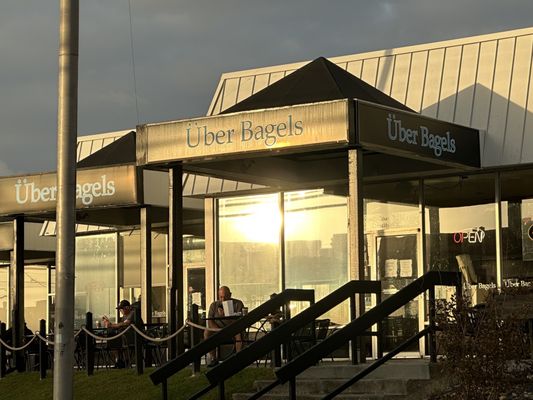 Über Bagels & Deli by null