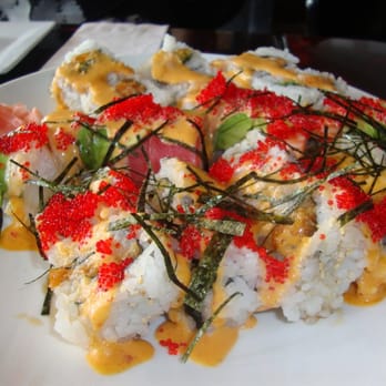 Sweet Ginger - spicy salmon roll, spicy scallop roll, king crab roll - Asian Fusion Near Me - Vienna, Virginia Sweet Ginger - spicy salmon roll, spicy scallop roll, king crab roll - Asian Fusion Near Me - Vienna, Virginia