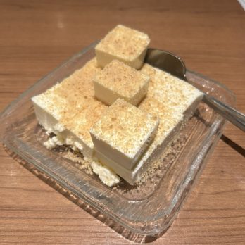 Congee Queen - Golden milk pudding - Cantonese Near Me - Toronto, Ontario