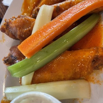 Archie Moore’s - Wings - Dive Bars Near Me - Branford, Connecticut Archie Moore’s - Wings - Dive Bars Near Me - Branford, Connecticut