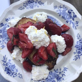 Loupiotte Kitchen - French toast - French Near Me - Los Angeles, California Loupiotte Kitchen - French toast - French Near Me - Los Angeles, California