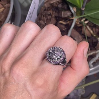 Swarovski - Ring - Jewelry Near Me - Sherman Oaks, California