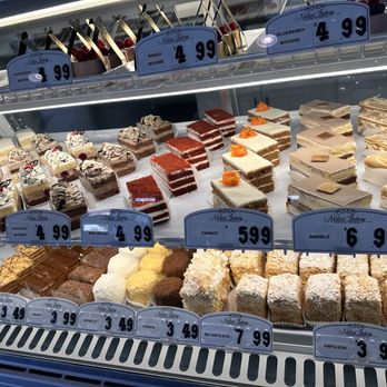 Nellie’s Bakery - Desserts - Bakeries Near Me - Los Angeles, California Nellie’s Bakery - Desserts - Bakeries Near Me - Los Angeles, California