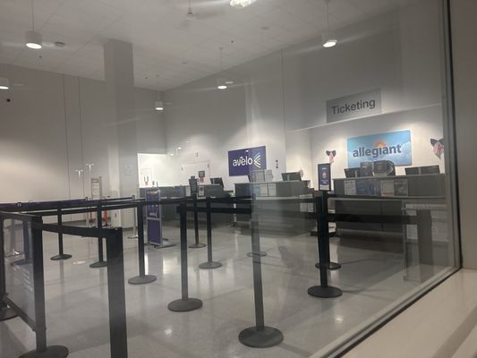 Concord-Padgett Regional Airport by null