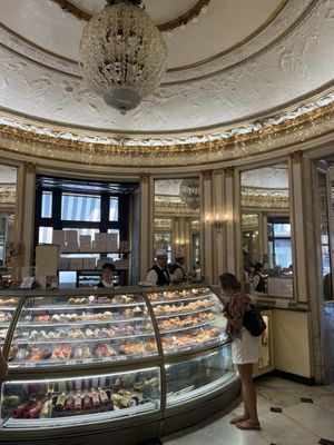 Gran Caffè Gambrinus by null