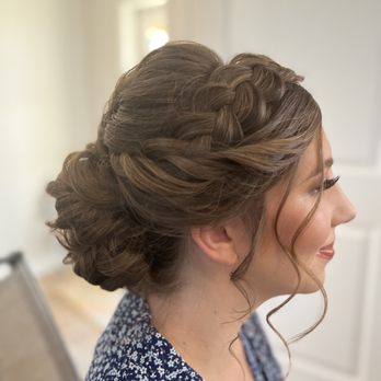 Blink n Blow - Hair Stylists Near Me - Hapeville, Georgia