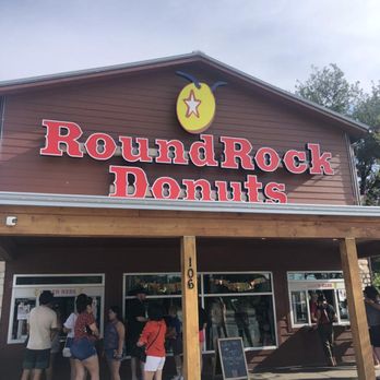 Round Rock Donuts - Exterior - Bakeries Near Me - Round Rock, Texas Round Rock Donuts - Exterior - Bakeries Near Me - Round Rock, Texas