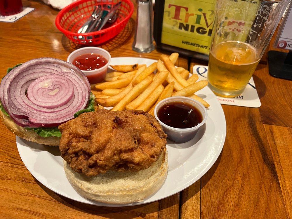 Food from Tailgators Bar and Grille