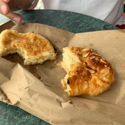 Stars Cafe - Almond croissant
