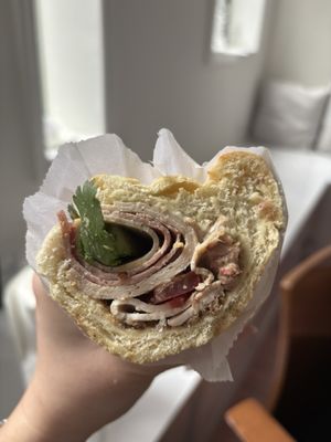 Bánh Mì Cô Út by null