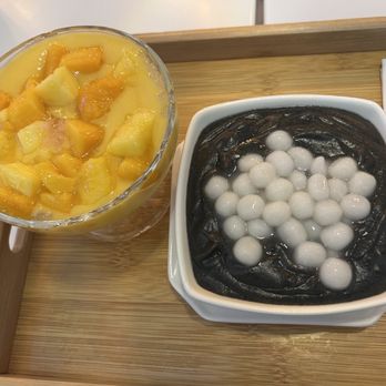 Mango Mango Dessert - Mango sago - Desserts Near Me - Chicago, Illinois Mango Mango Dessert - Mango sago - Desserts Near Me - Chicago, Illinois