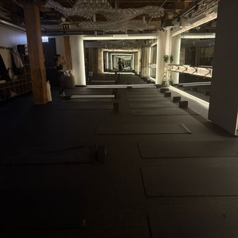 Ina - Yoga Near Me - Chicago, Illinois