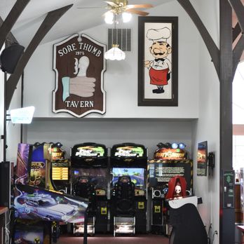 Chico's Pizza Parlor - Pizza Near Me - Seaview, Washington