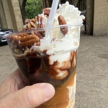 Page's - A Medium sized Turtle Sundae - Ice Cream & Frozen Yogurt Near Me - Pittsburgh, Pennsylvania