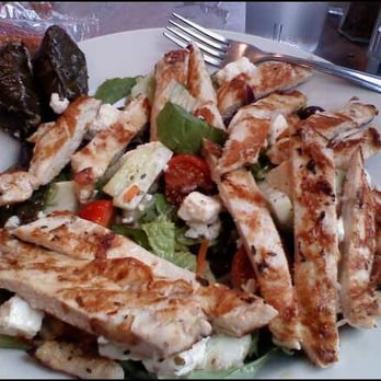 3 Decker Restaurant - Small Chicken Greek Salad with Grape Leaves - Diners Near Me - New York, New York