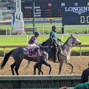 The Kentucky Derby - Festivals Near Me - Louisville, Kentucky The Kentucky Derby - Festivals Near Me - Louisville, Kentucky