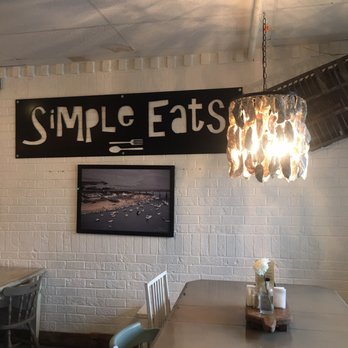 Simple Eats - Inside - Breakfast & Brunch Near Me - Virginia Beach, Virginia