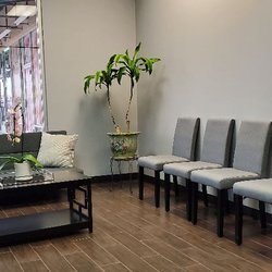 Tech Surgeon AV - Comfortable Customer Waiting Area