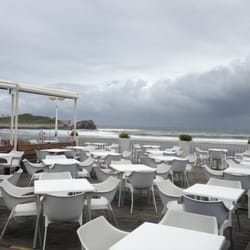 Ewan - Terraza junto a la playa