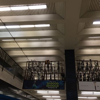 BART - 19th Street Station - Upper level bike parking - Train Stations Near Me - Oakland, California