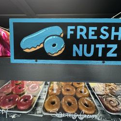 D's Nutz Donuts
