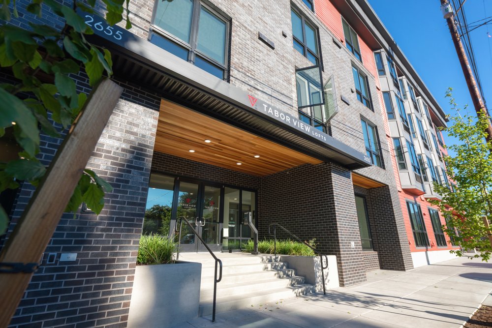 TABOR VIEW LOFTS APARTMENTS Updated September 2024 120 Photos