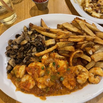Blue Collar - Shrimp in tomatoes sauce, Sautéed Mushrooms and Homemade French Fries. - Comfort Food Near Me - Miami, Florida