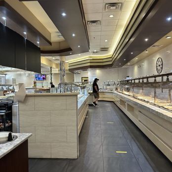 Oasis Bay Sushi + Seafood Buffet - Buffets Near Me - Chandler, Arizona
