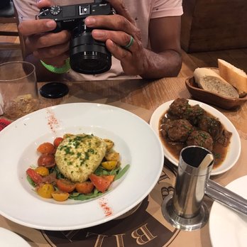Bilbao Berria - Burrata - Spanish Near Me - Barcelona, B