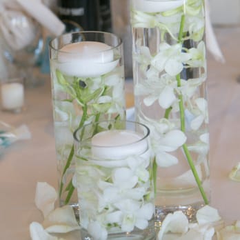 Creative Flower Shop - Lovely Centerpieces - Florists Near Me - Middle Village, New York