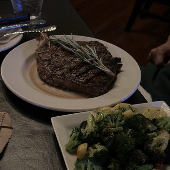 Flatiron Grille - Ribeye - New American Near Me - Jackson, Tennessee